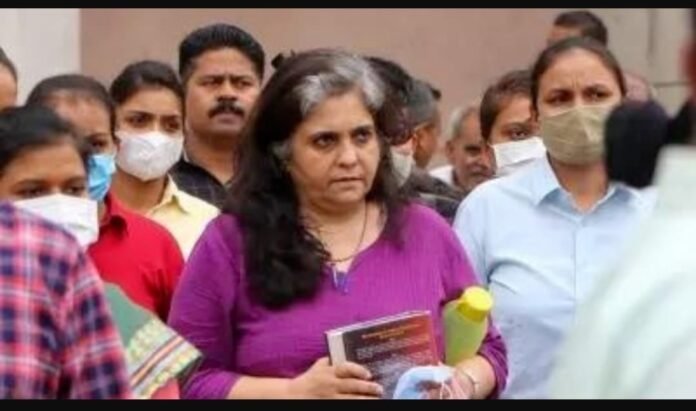 Gujarat High Court denies Teesta Setalvad bail