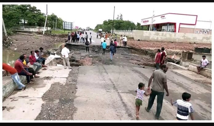 Telangana district heavy rainfall