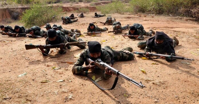 18 maoists killed in encouner