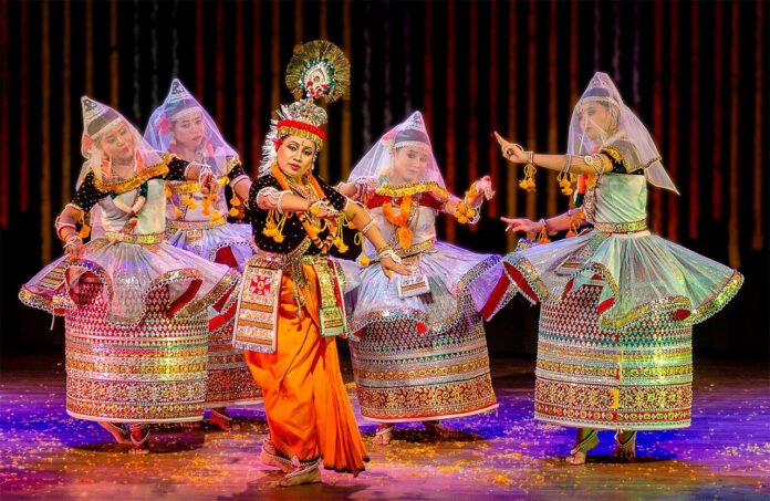 Manipur_cultural_danc