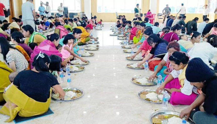 Manipur marks Ningol Chakkouba amid hope & heartbreak for IDPs