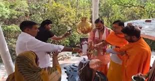 Ram Navami Trek Neelkanth Hill Rishikesh Deputy Speaker Ramprasad Paul trekking to Neelkanth Hill in Rishikesh for Ram Navami prayers