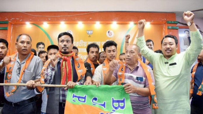 Tipra Motha has lost ground, says Tripura BJP leader as 275 supporters join party