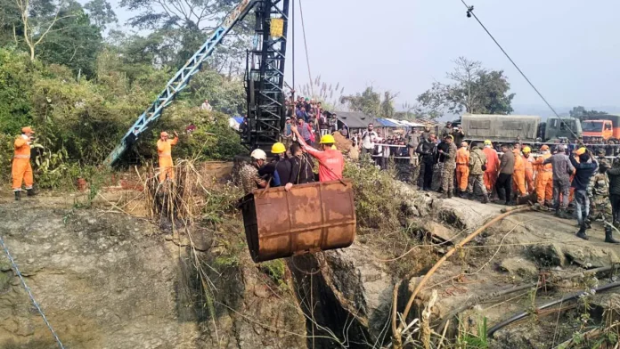 Rescue and emergency response teams outside Eastern Coalfields Limited mine after Jamuria accident