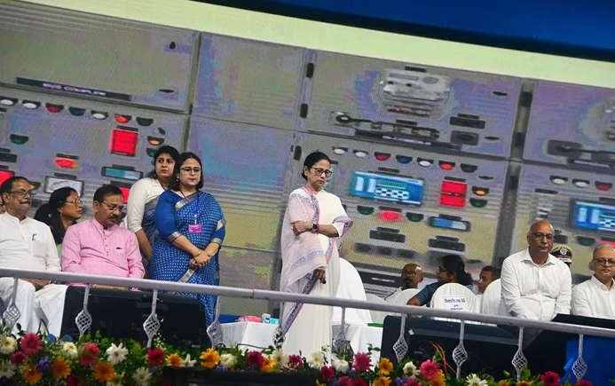 Bengal hands over key Siliguri highways, bullet train planned