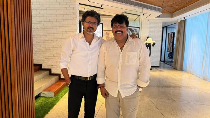 Sriman meets CM Vijay, wishes him luck for his visit to Delhi to meet PM Modi