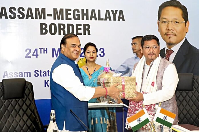 Himanta Biswa Sarma and Conrad Sangma during bilateral discussions on Assam-Meghalaya border issues