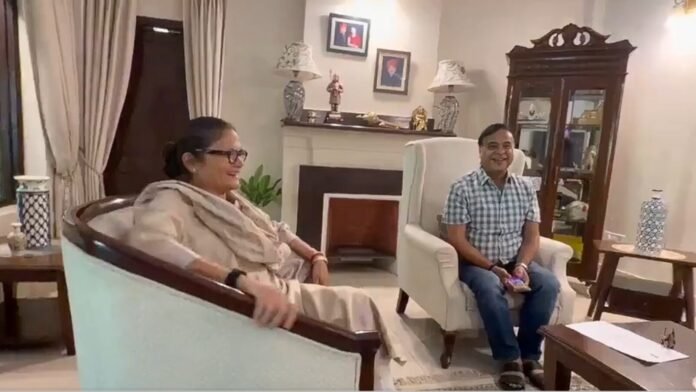 Sushmita Dev and Assam Chief Minister Himanta Biswa Sarma during a meeting that sparked Sushmita Dev BJP Speculation.