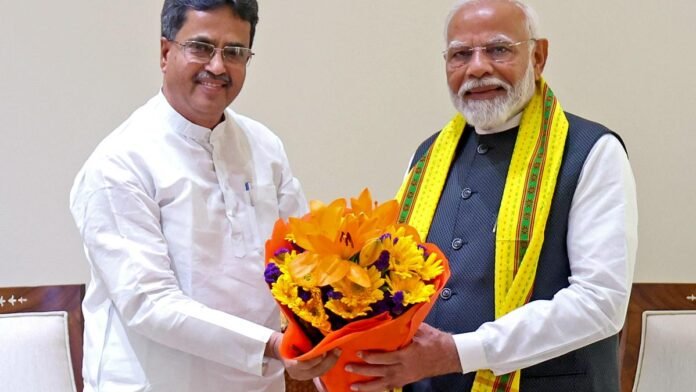 Tripura Chief Minister Dr. Manik Saha sending an official congratulatory message to Prime Minister Narendra Modi on completing 4,399 days in office.