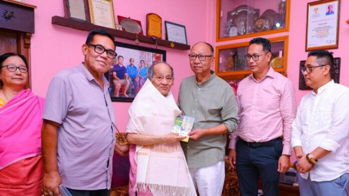 Manipur CM marks 12 years of Modi government with outreach to eminent personalities