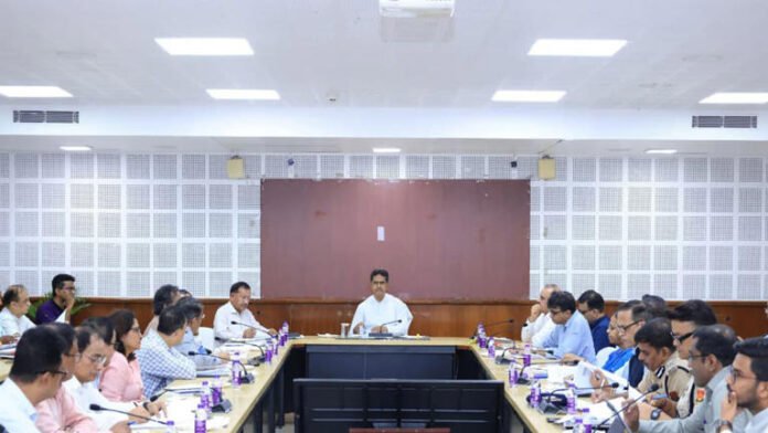 AA25Jp7m CM Manik Saha chairs meeting to boost public service delivery in Tripura