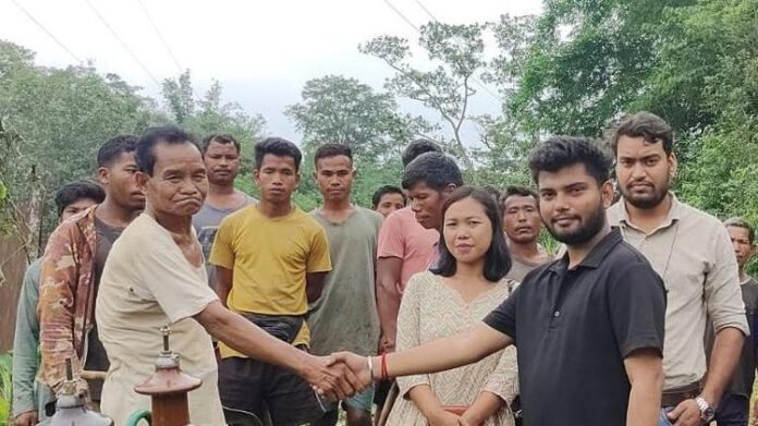 Electricity restored in Meghalaya's Bolmoram Adinggre after nearly four years of outage