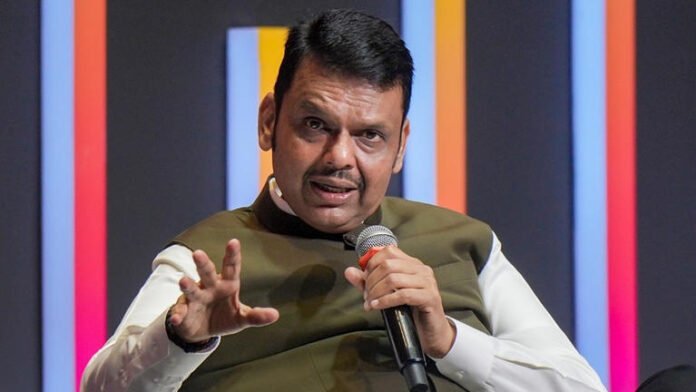 Maharashtra govt to amend law to stop dance bars exploiting loopholes: CM Fadnavis