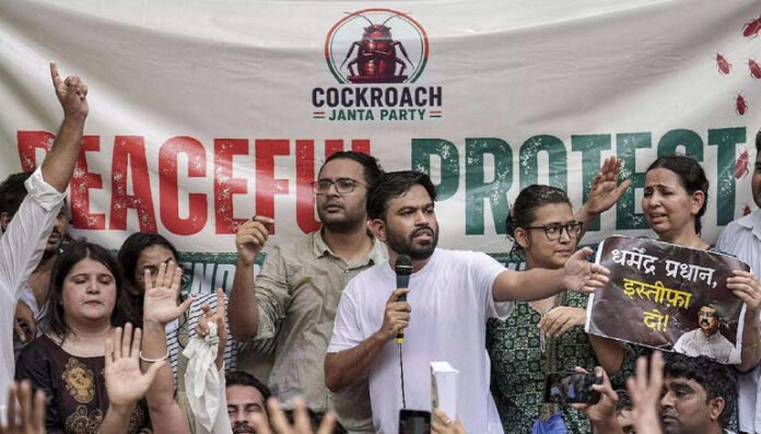 AA26eeIY CJP protesters remain at Jantar Mantar for third consecutive day
