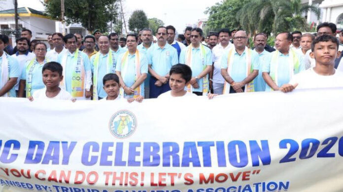 AA26l1NK Tripura CM flags off Olympic Day rally, promotes sports and fitness