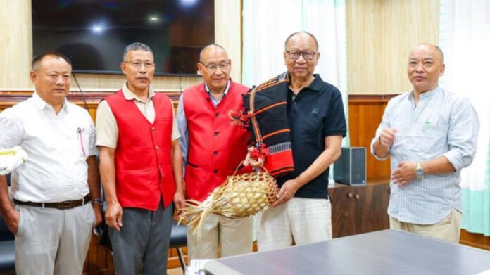 Manipur CM meets Naga Village Headmen Association delegation, discusses Senapati development