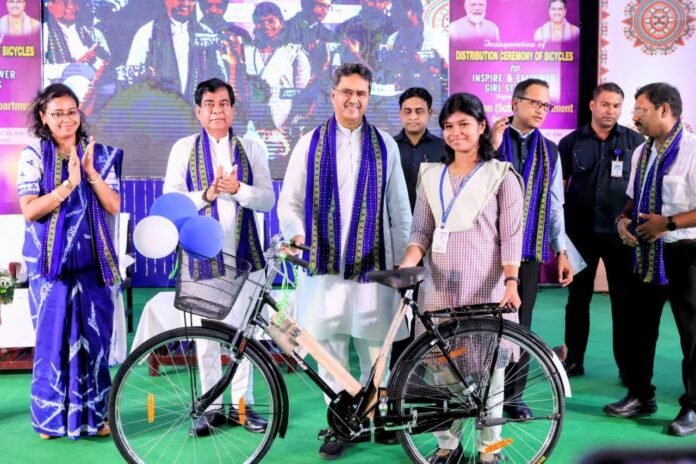 Tripura Chief Minister Dr. Manik Saha discussing the proposal to merge struggling government schools and involve social organizations in school management.