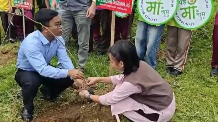 AA26Y9Ff Van Mahotsav Week 2026 begins in Manipur's Tamenglong with 'Ek Ped Maa Ke Naam' tree plantation drive