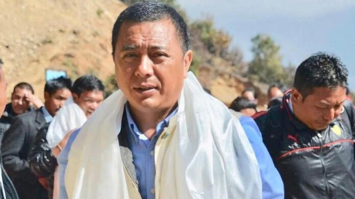 AA272HUT Arunachal MLA donates seven months' salary to flood relief in Keyi Panyor