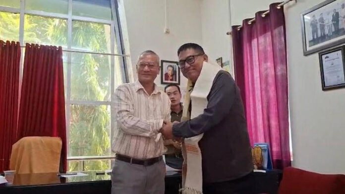 AA272YgS Milk production falls short of demand in Manipur, MMPCU steps up modernisation drive