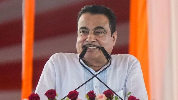 AA27Z8Rj Union Road Transport and Highways Minister Nitin Gadkari addresses the media. Gadkari said motorists who do not want to use E20 ethanol-blended petrol can opt for 100% petrol at a higher price while defending the Centre's ethanol-blending programme.