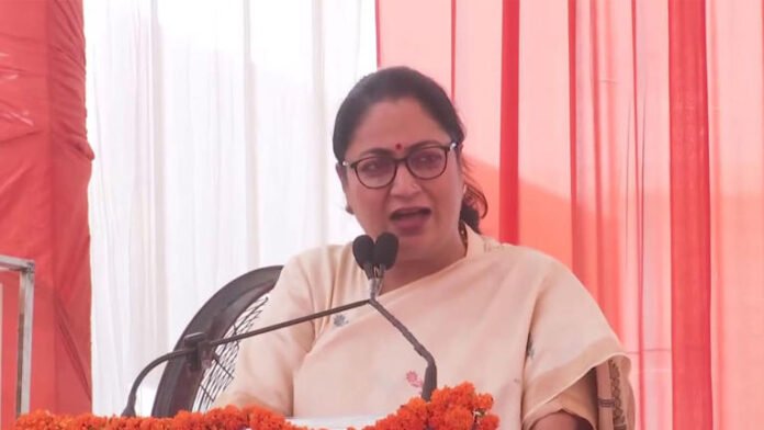 AA287MW9 Delhi CM Rekha Gupta allocates Rs 100 crore for each constituency