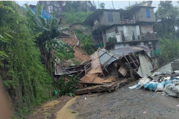 Tragic Nagaland Mon Landslide Kills Multiple People, State Announces ₹4 Lakh Ex-Gratia Tragic Nagaland Mon Landslide Kills Multiple People, State Announces ₹4 Lakh Ex-Gratia