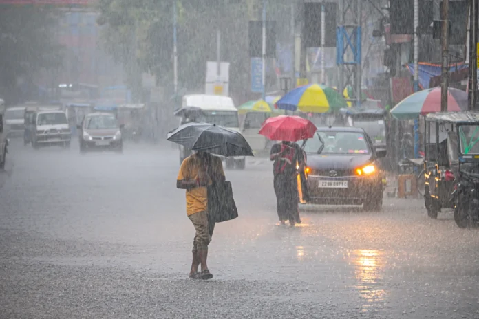 Severe orange thunderstorm warnings issued by the meteorological office across the Subansiri belts amid unstable weather conditions.