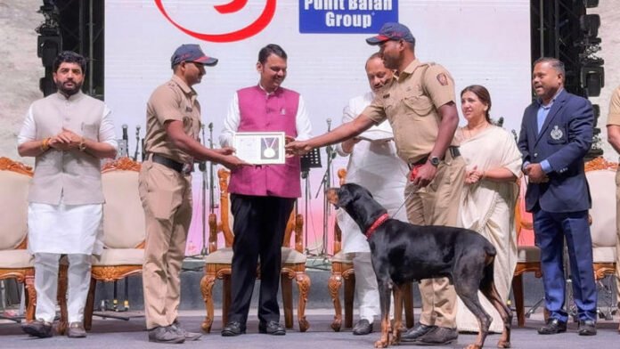 Fadnavis gives police dogs new retirement rule—stay with handlers, state pays for care