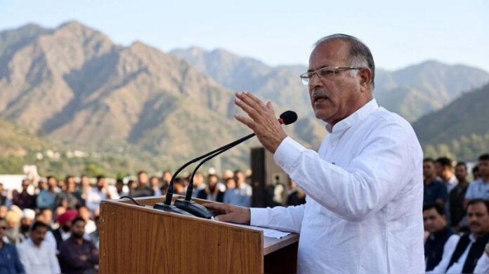 congress-rejects-jammu-kashmir-cabinet-berths-pending-statehood