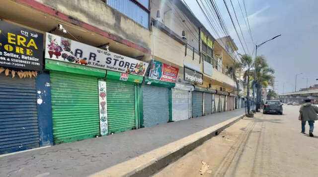 AA2ctEvw Manipur's Ongoing Struggles: Over 500 Days of Shutdowns and Internet Blackouts