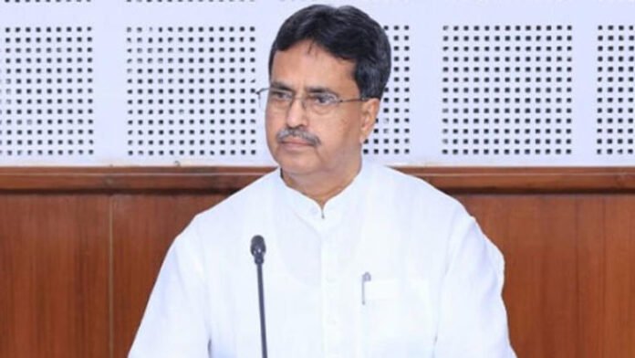 AA2d69KC Tripura CM urges voters to cast ballots freely, peacefully in Village Committee polls