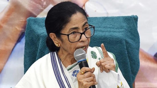 AA2d9wUk mamata banerjee