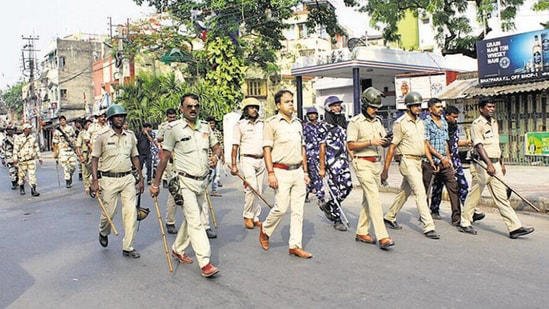 AA2dtOe3 Earlier, Lok Sabha MP Derek O’Brien of the Mamata Banerjee-led Trinamool faction urged Das to discuss “the role of CAPF in the police atrocities and brutality ongoing in West Bengal”.