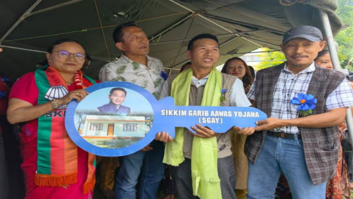 safeimagekit-images (11) Garib Awas Yojana
